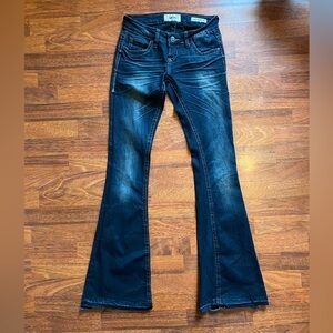 Women’s Daytrip Capricorn kick flare dark wash jeans size 24 long